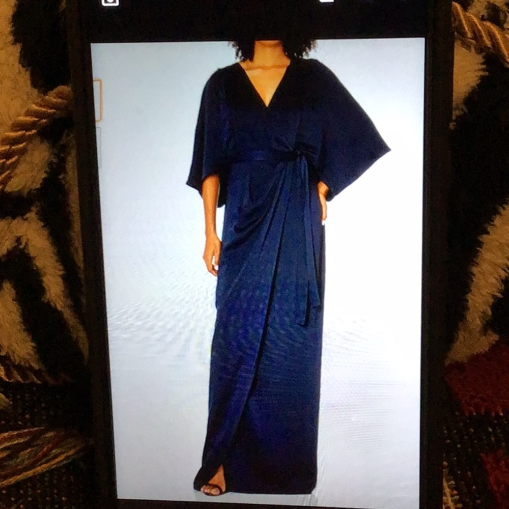Halston Women’s wrap